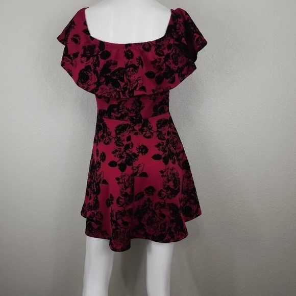 Hello Miss Pink Off Shoulder Velvet Floral Print Dress Size S - Picture 5 of 10